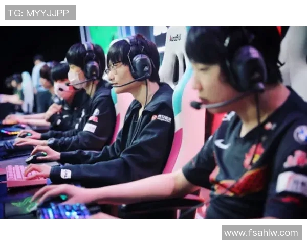 esports数据王者荣耀热点分析深入探讨FPX战队的进攻策略与战术布局